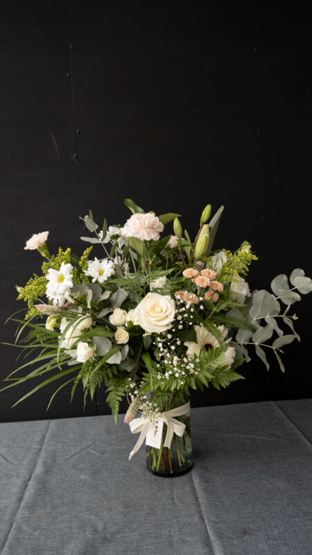 Arreglo de temporada neutro.