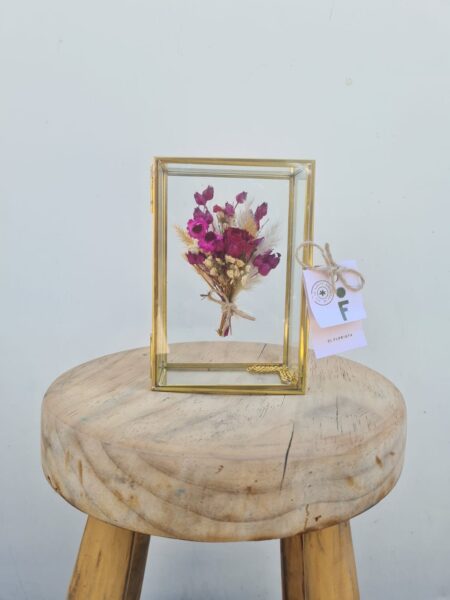 Cajita con tesoro tierra.